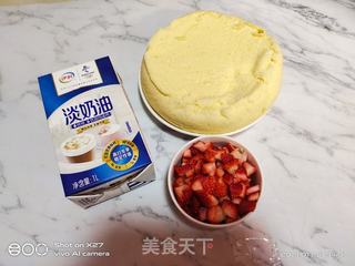 草莓蛋糕的做法步骤:11