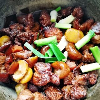 板栗烧肉的做法步骤:11