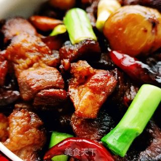 板栗烧肉的做法步骤:12