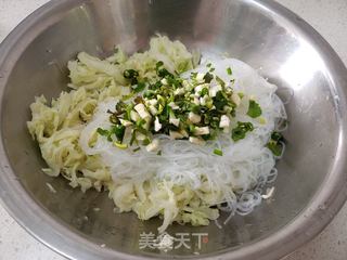 白菜拌粉丝的做法步骤:7