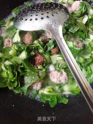 双色肉丸汤的做法步骤:12