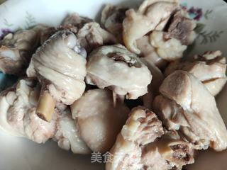土豆胡萝卜炖鸡腿的做法步骤:3