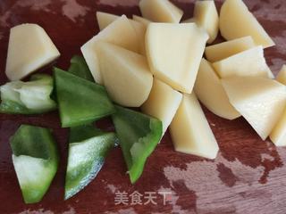 土豆胡萝卜炖鸡腿的做法步骤:12