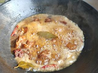 土豆胡萝卜炖鸡腿的做法步骤:13