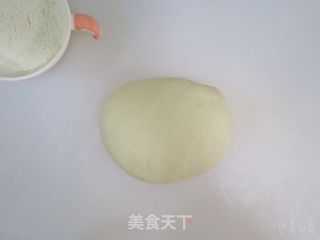 奶香寿桃包(红豆沙夹心)年夜饭甜点主食❗️的做法步骤:2