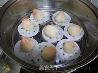 奶香寿桃包（红豆沙夹心）年夜饭甜点主食❗️的做法步骤：11