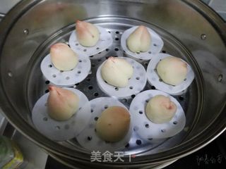 奶香寿桃包(红豆沙夹心)年夜饭甜点主食❗️的做法步骤:11