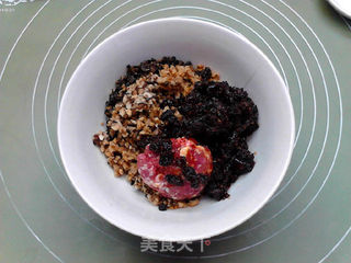 香辣豆豉三菇黑米馅饼的做法步骤:5