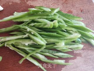 杏鲍菇青椒炒肉的做法步骤:7