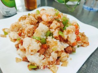 虾仁香肠什锦炒饭的做法步骤:13