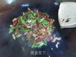 风吹肉炒萝卜皮的做法步骤:7
