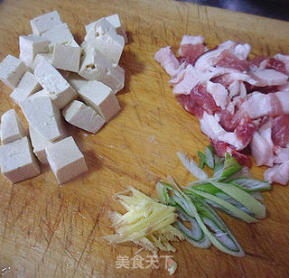白菜——大白菜炖豆腐的做法步骤:3
