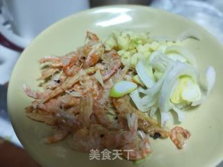 娃娃菜海鲜粥的做法步骤:3