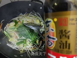 韭菜鸡蛋炒豆芽的做法步骤:10