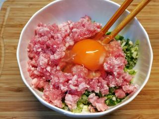 年夜饭菜谱(十八)立春从春卷开始,炸春卷的做法步骤:3