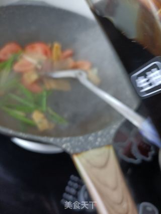 番茄炒豆腐干的做法步骤:11