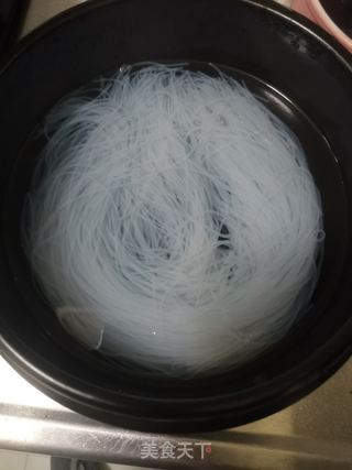 群英荟萃(白菜烩萝卜)的做法步骤:2