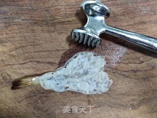香酥炸虾排的做法步骤:3