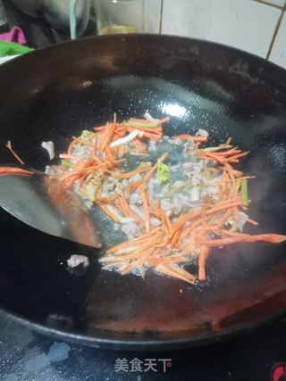 群英荟萃(白菜烩萝卜)的做法步骤:7