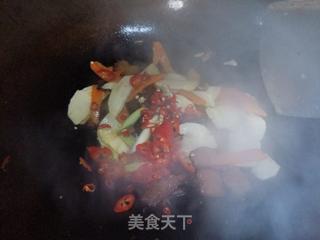 冬笋胡萝卜炒腊肉的做法步骤:9