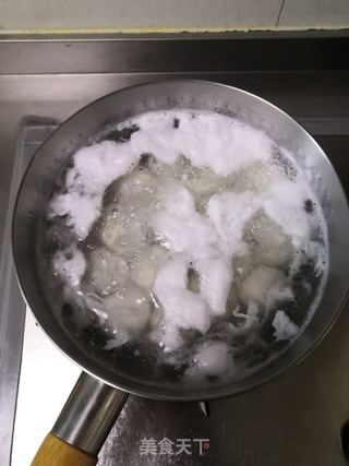 黑芝麻汤圆的做法步骤:11