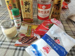 特色风干肠的做法步骤:2