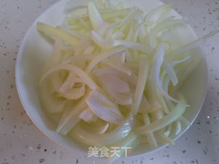 元葱炒土豆片的做法步骤:3