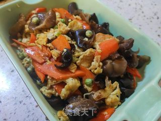 胡萝卜木耳炒鸡蛋的做法步骤:17