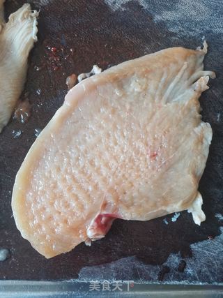 奥尔良烤鸡胸肉的做法步骤:3