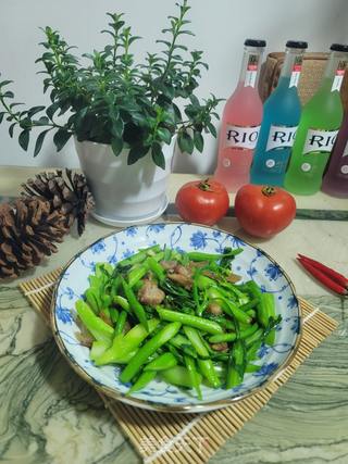 腊肉炒芥菜心的做法步骤：9