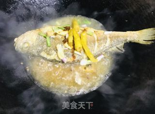 红烧大黄花鱼的做法步骤：6