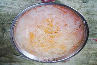 立春必吃的菜素炒土豆丝的做法步骤:2