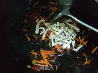 木耳炒肉丝的做法步骤:12