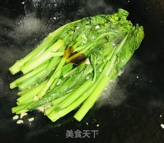 蒜末炒菜心的做法步骤：6