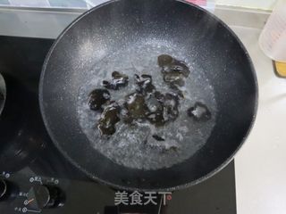 清炒山药❤️爽脆可口,健脾开胃又养生的做法步骤:2