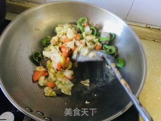 鸡胗炒泡菜的做法步骤：7