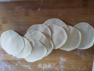 肉三鲜水饺的做法步骤:9