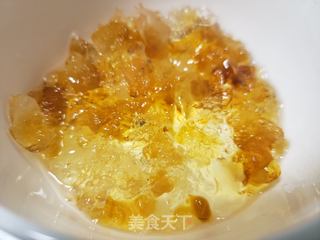 桃胶银耳莲子羹的做法步骤:4
