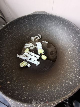 白菜福丸鲜虾煲的做法步骤:3