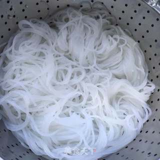 娃娃菜虾仁煲的做法步骤:3