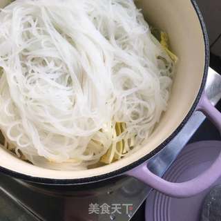娃娃菜虾仁煲的做法步骤:7