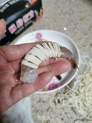 炸脆虾的做法步骤:4