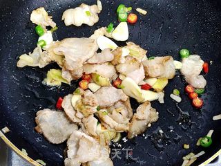 茶树菇炒五花肉的做法步骤:7
