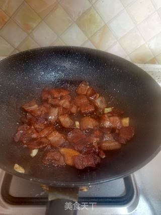 回锅肉炒芹菜的做法步骤:11