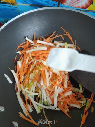 萝卜丝炒白菜的做法步骤：6