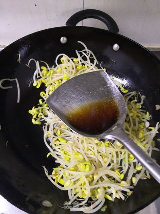 素炒豆芽的做法步骤:6