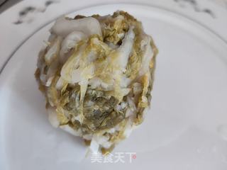 五花肉粉丝炖酸菜的做法步骤:7
