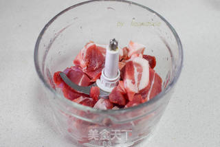 鲜美好吃的蛋肉卷的做法步骤：1