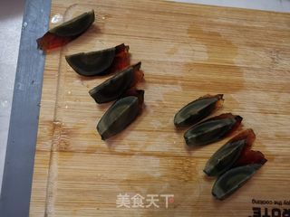 松花蛋摆盘的做法步骤:4