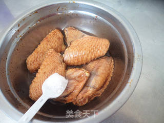 蜜汁鸡翅的做法步骤:6